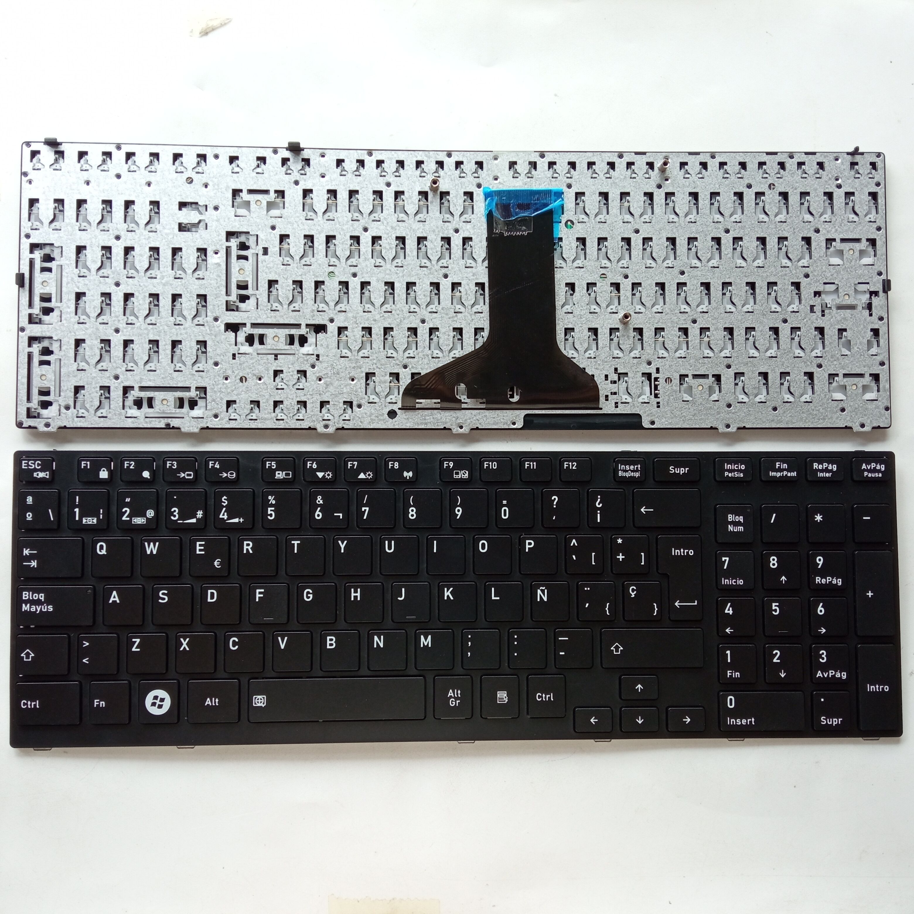 Picture of New Replacement Laptop Keyboard For TOSHIBA A660 BLACK FRAME BLACK (OEM) SP Layout
